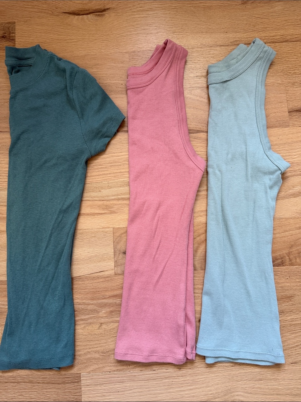 A NEW DAY Set of Three Ribbed Tops in Teal, Mauve, and Sage women's sz XS - Picture 6 of 14